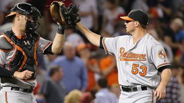 Madrugan Orioles a David Price y aventajan a Boston