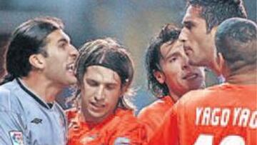 <b>SE CALIENTA. </b>Las palabras de Baiano provocaron la respuesta coruñesa.