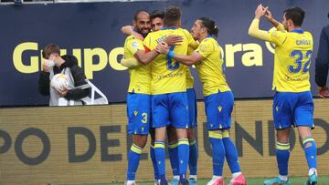 El Cádiz sale del descenso en un momento clave
