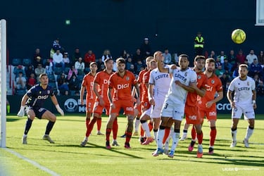 José Matos lanza al Ceuta al playoff