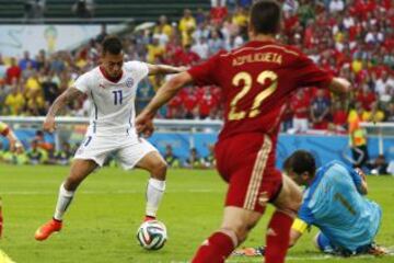 Con goles de Eduardo Vargas y Charles Aránguiz, la Roja derrotó a España en el Maracaná, el 18 de junio del 2014.