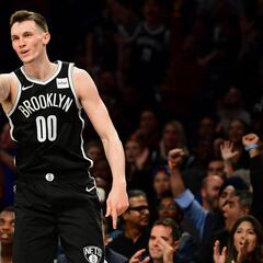 Rodions Kurucs, un ex del Barça en los planes del Madrid