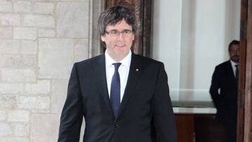 Ni Puigdemont ni Colau irán a la final por el caso de las esteladas