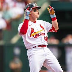 MLB round-up: Streaking Cardinals beat Padres, Blue Jays widen lead over Yankees