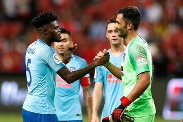 Adán se lució en la tanda de penaltis que deshizo el empate 1-1 del Arsenal-Atlético en la International Champions Cup. El esloveno dejó paradas. Rodrigo todo buenas sensaciones.