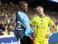 NASHVILLE, TENNESSEE - APRIL 07: Cristian Espinoza #7 of Nashville SC reacts to a play during the first half of the CONCACAF Champions Cup Quarterfinals against Club Am�rica at GEODIS Park on April 07, 2026 in Nashville, Tennessee. Johnnie Izquierdo/Getty Images/AFP (Photo by Johnnie Izquierdo / GETTY IMAGES NORTH AMERICA / Getty Images via AFP)