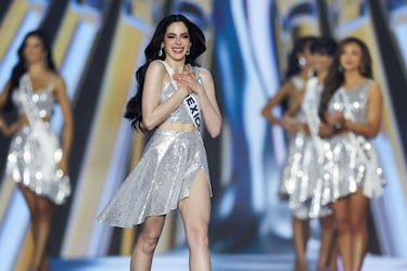 Fátima Bosch, de México, participa en el 74.º certamen de Miss Universo en Bangkok, Tailandia.