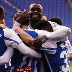 El Espanyol cierra un abril de matrícula y de olor a Primera