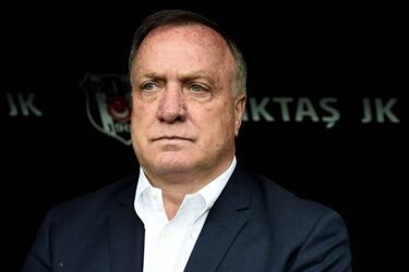 Advocaat: I did not go down on my knees for Netherlands job