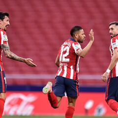 Héctor Herrera is the fourth Mexican footballer to win LaLiga