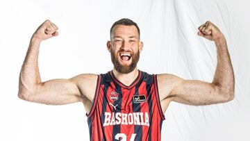 Matt Costello vuelve ante el Armani Mil¨¢n