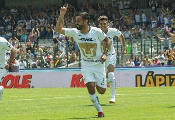 Ya sea como lateral, central y cobrador de tiros libres, 'Tolu' ha respondido perfecto al llamado de David Patiño.