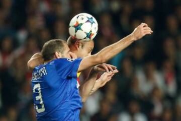 Chiellini y Berbatov.