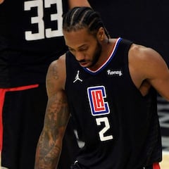 Kawhi Leonard, enfadado con el personal médico de los Clippers