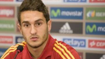 "Diego Costa se pregunta cómo es el grupo y si le aceptarían"