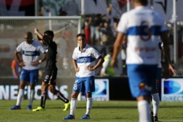 Futbol, Colo Colo vs Universidad Catolica
Quinta fecha, campeonato de Clausura 2016/17
El jugador de Universidad Catolica Diego Buonanotte se lamenta tras el gol de Colo Colo durante el partido de primera division disputado en el estadio Monumental de Santiago, Chile.
04/03/2017
Javier Torres/Photosport*************

Football, Colo Colo vs Universidad Catolica
Fifth date, Clousure Championship 2016/17
Universidad Catolica's player Diego Buonanotte, reacts after the goal of Colo Colo during the first division football match at the Monuemnatl stadium in Santiago, Chile.
04/03/2017
Javier Torres/Photosport