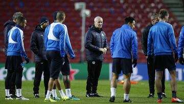 El Leicester, durante el entrenamiento previo al partido.