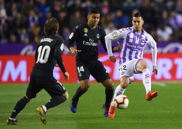Sergi Guardiola, Casemiro y Luka Modric.