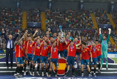 La selección española sub-21 celebra la última Eurocopa lograda en 2019 ante Alemania por 2-1 (Fabián, Dani Olmo) en Italia.