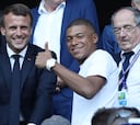 Macron: "Hablé con Mbappé para aconsejarle que se quedara, mi papel es defender al país"