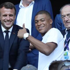 Macron: "Hablé con Mbappé para aconsejarle que se quedara, mi papel es defender al país"