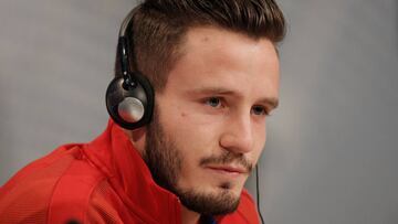 Saúl en rueda de prensa.