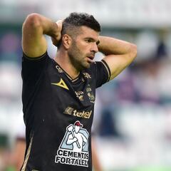 León despidió a Gigliotti con un emotivo mensaje