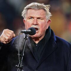 El legendario Mike Ditka sufrió un ataque al corazón