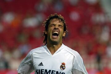 En el verano de 2003 fue cedido al Mónaco ante la escasa posibilidad de disputar minutos dentro del Real Madrid. Se convirtió en el máximo goleador de la Champions 2003/04 consiguiendo llegar a la final de la misma, que perdería ante el Oporto por 3-0. Tras esto, volvió al Madrid en busca de los minutos que no había cosechado con anterioridad pero no lo consiguió. Más tarde se marcharía al Liverpool. 