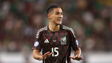 GLENDALE, ARIZONA - JUNE 30: Uriel Antuna of Mexico reacts during the CONMEBOL Copa America 2024 Group D match between Mexico and Ecuador at State Farm Stadium on June 30, 2024 in Glendale, Arizona.   Steph Chambers/Getty Images/AFP (Photo by Steph Chambers / GETTY IMAGES NORTH AMERICA / Getty Images via AFP)