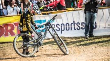 Increíble bajada la que se marcó Oulego sin cadena que no hace más que agrandar la leyenda del rider catalán.