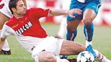 INTERÉS COMEDIDO. La audiencia del partido no fue masiva.