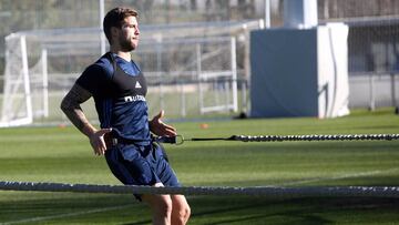 Illarramendi entrenado con la Real Sociedad.