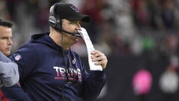 El gerente general y entrenador en jefe de Houston reconoció que es un derecho que tienen sus jugadores, el cual no tienen nada que ver con la bandera.