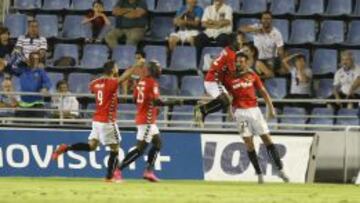 Luc aúpa a un Nàstic invicto