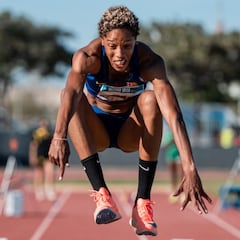 Yulimar Rojas vuela en Ibiza