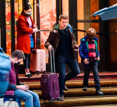 Hawkeye completa su espectacular reparto: Florence Pugh, Vera Farmiga y Tony Dalton