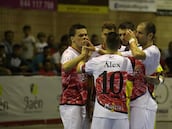 Cardinal y Bruno Taffy ya golean para ElPozo y Movistar