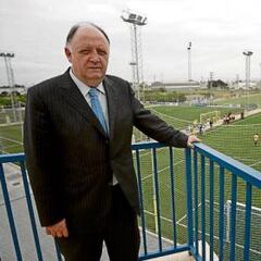 El Villarreal le da el nombre de Llaneza a su Ciudad Deportiva este viernes