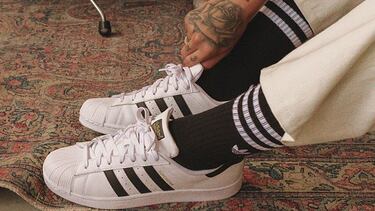 Adidas Superstar, las zapatillas de la puntera ms icnica, con un 30% de descuento