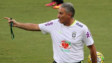 Tite: Si Mina fuera brasilero estaría en la convocatoria