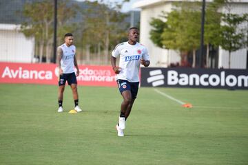 Los dirigidos por Reinaldo Rueda continúan preparando el juego ante Honduras y tuvieron su segundo día de entrenamientos en Barranquilla.