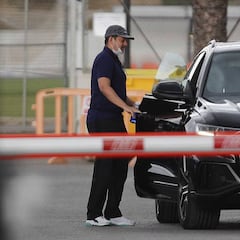 El Valencia no puede pagar a sus futbolistas y les ofrece pagarés