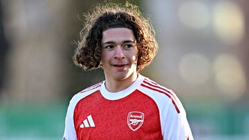 Histórico debut ‘gunner’ en Youth League: Luis Muñoz, ¡con 13 años!