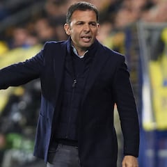 Javi Calleja: "La eliminatoria está difícil pero tampoco es imposible"