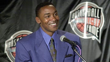 El ex jugador de los Detroit Pistons de la NBA Isiah Thomas, durante su inclusi&oacute;n en el Hall of Fame