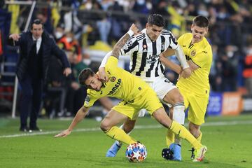 Yéremy Pino, Álvaro Morata y Juan Foyth.