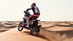 Joan Barreda, con la Hero en el Dakar 2024.