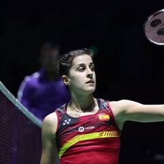 Carolina Marín se baja de Dubai por problemas en la cadera