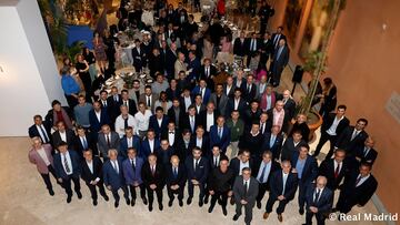 Los veteranos del Real Madrid se reunieron para celebrar su tradicional cena de Navidad.